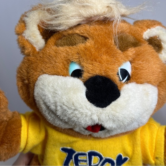 Vintage Zellers Canada Store Zeddy Teddy Bear Mascot Yellow Shirt 90s Plush Toy - Picture 12 of 16